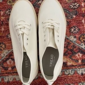 Everlane. The Forever Sneaker